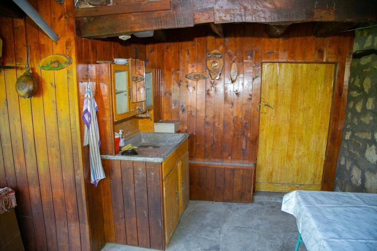 Holiday Home Lyubovo Gabrovo Exterior photo