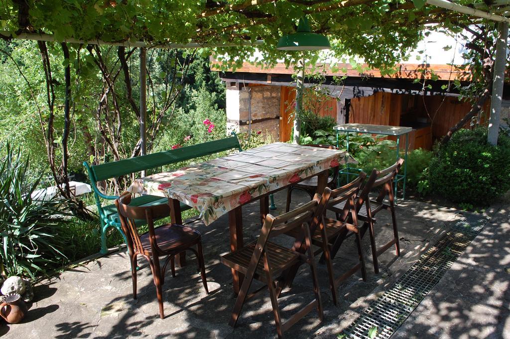 Holiday Home Lyubovo Gabrovo Exterior photo